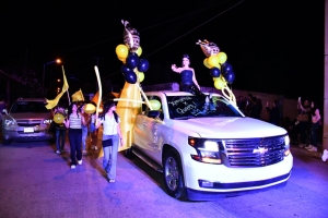 El tradicional ambiente carnestolendo empieza a sentirse en la primera manifestación de candidatas a Reina del Carnaval Mocorito 2024: “Crónicas del Páramo”.