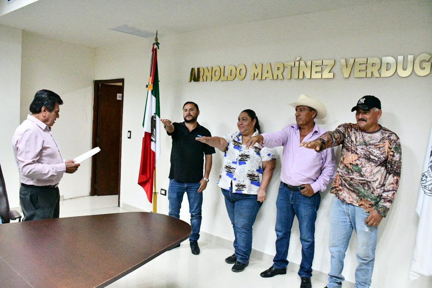 Toman protesta nuevos comisarios municipales de Mocorito