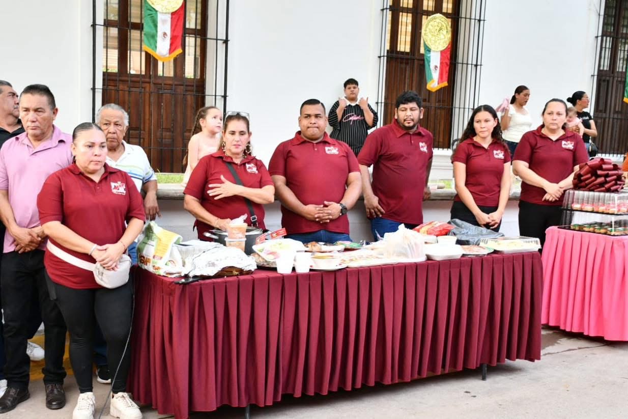 Culminan festejos por el 236 aniversario de Pericos con muestra gastronómica