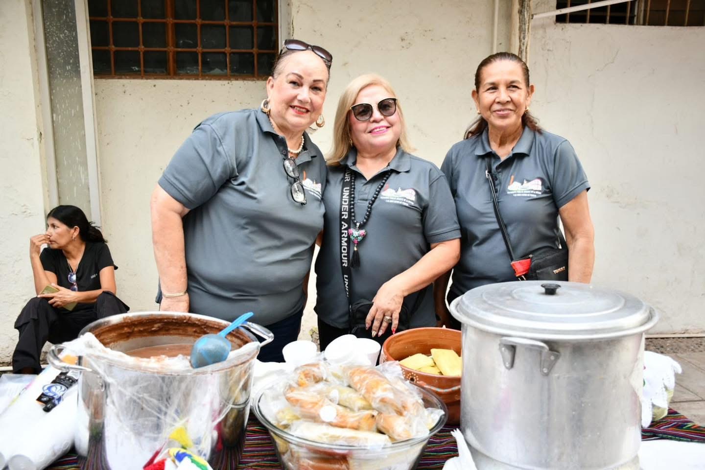 Culminan festejos por el 236 aniversario de Pericos con muestra gastronómica